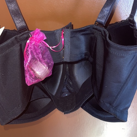 Bra - Picture 5 of 5